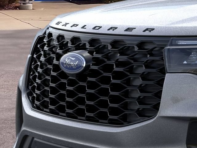 New 2026 Ford Explorer ST-Line w/ ST-Line Street Pack AWD/4WD image 17