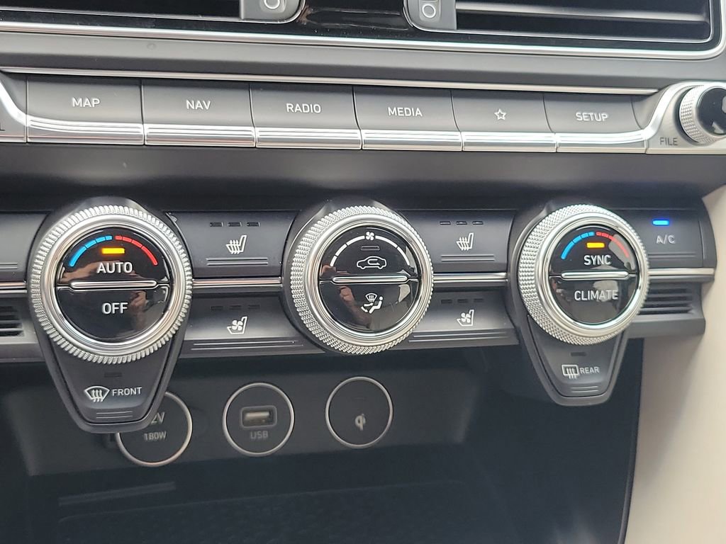 Used 2023 Genesis G70 3.3T w/ Sport Prestige Package image 23