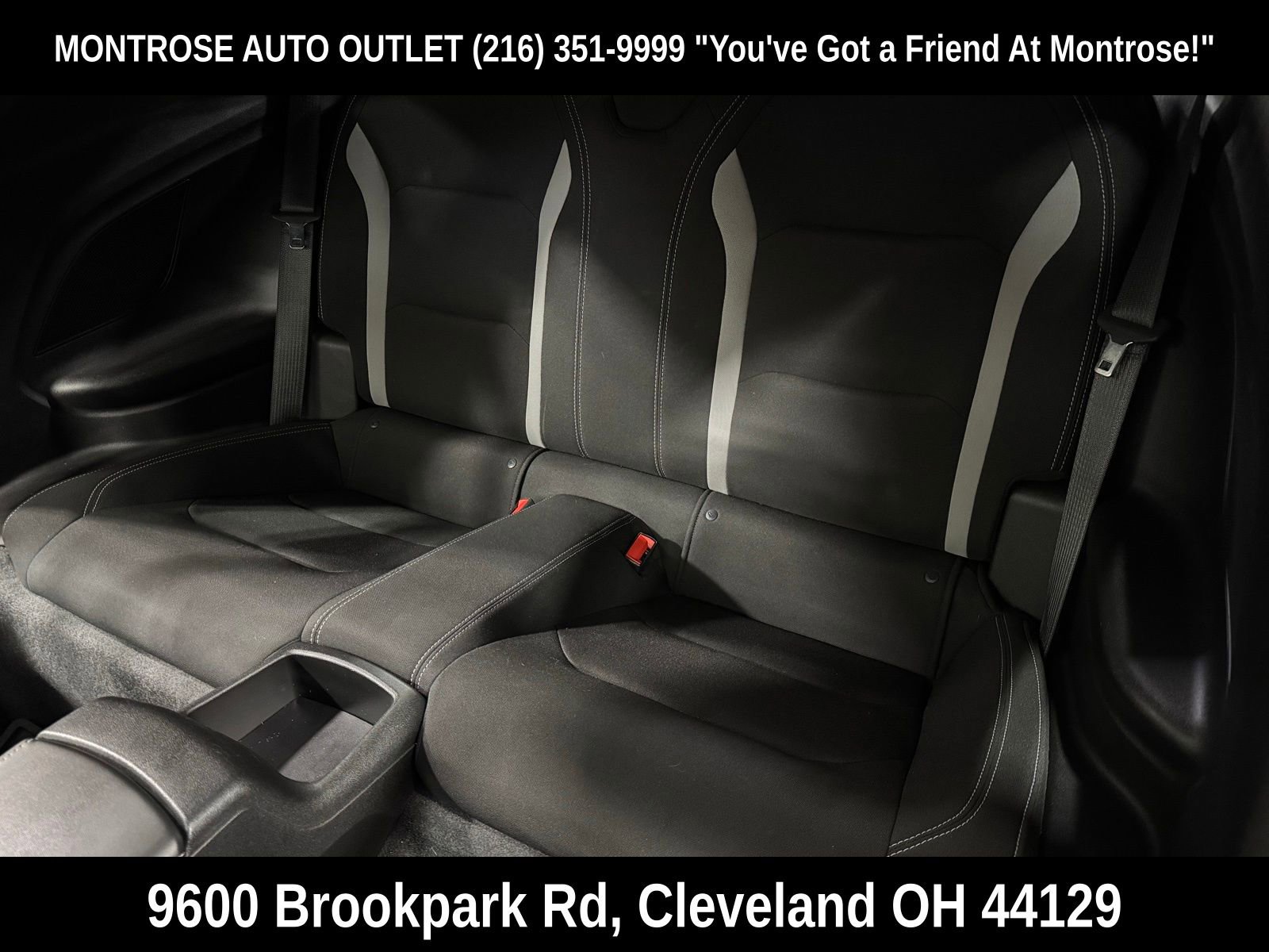 Used 2020 Chevrolet Camaro LT image 31