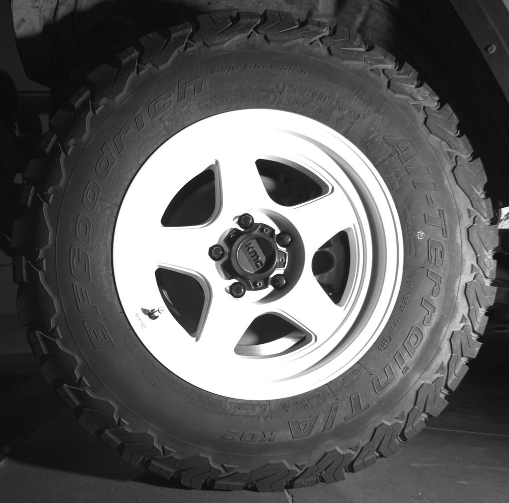 Used 2024 Jeep Wrangler Rubicon AWD/4WD image 39