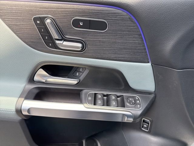 New 2026 Mercedes-Benz GLB 250 4MATIC image 17