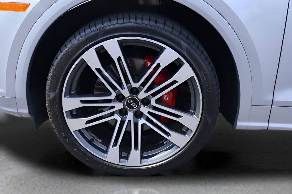 Used 2020 Audi SQ5 Premium Plus image 11