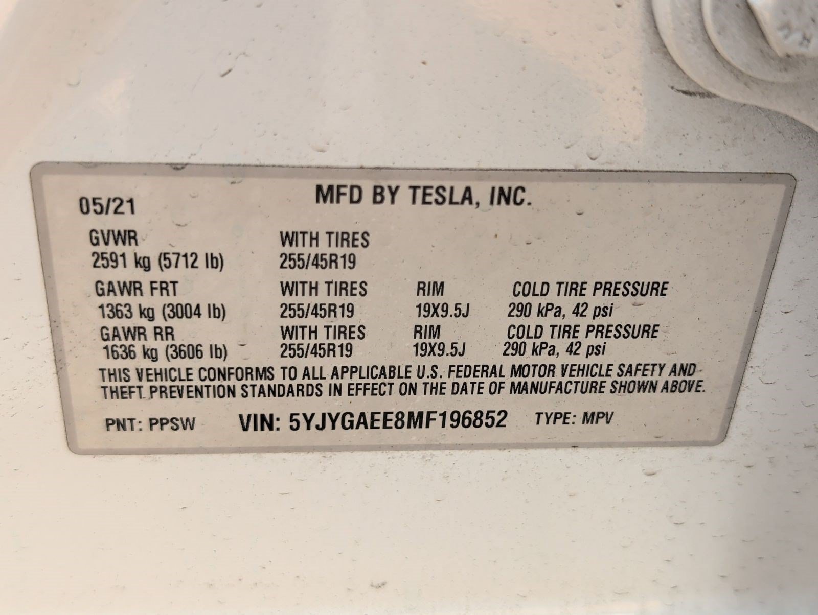 Used 2021 Tesla Model Y Long Range AWD/4WD image 29