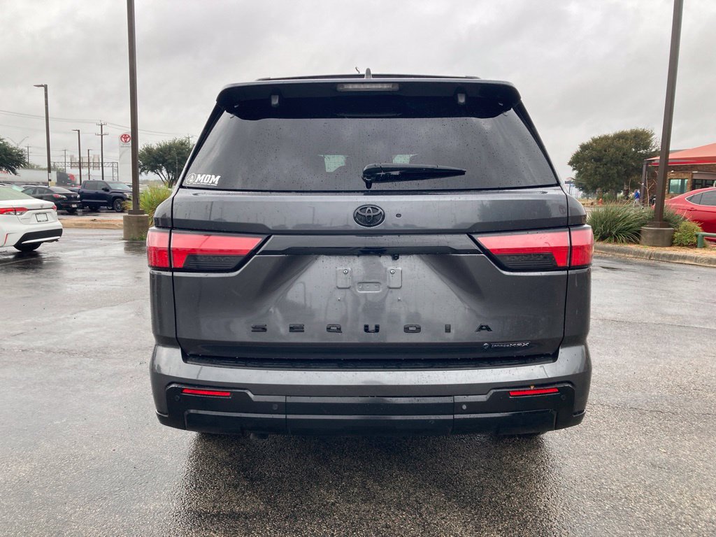 Certified 2025 Toyota Sequoia Platinum AWD/4WD image 6
