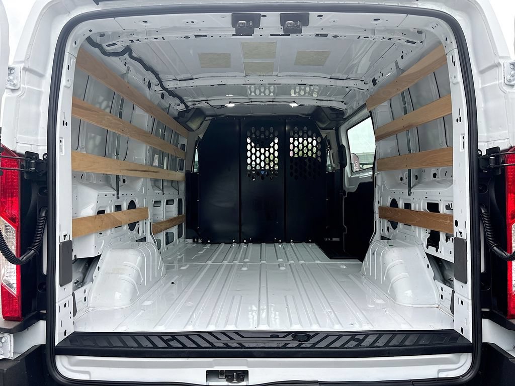 Used 2025 Ford Transit 250 Low Roof w/ Exterior Upgrade Package RWD image 36
