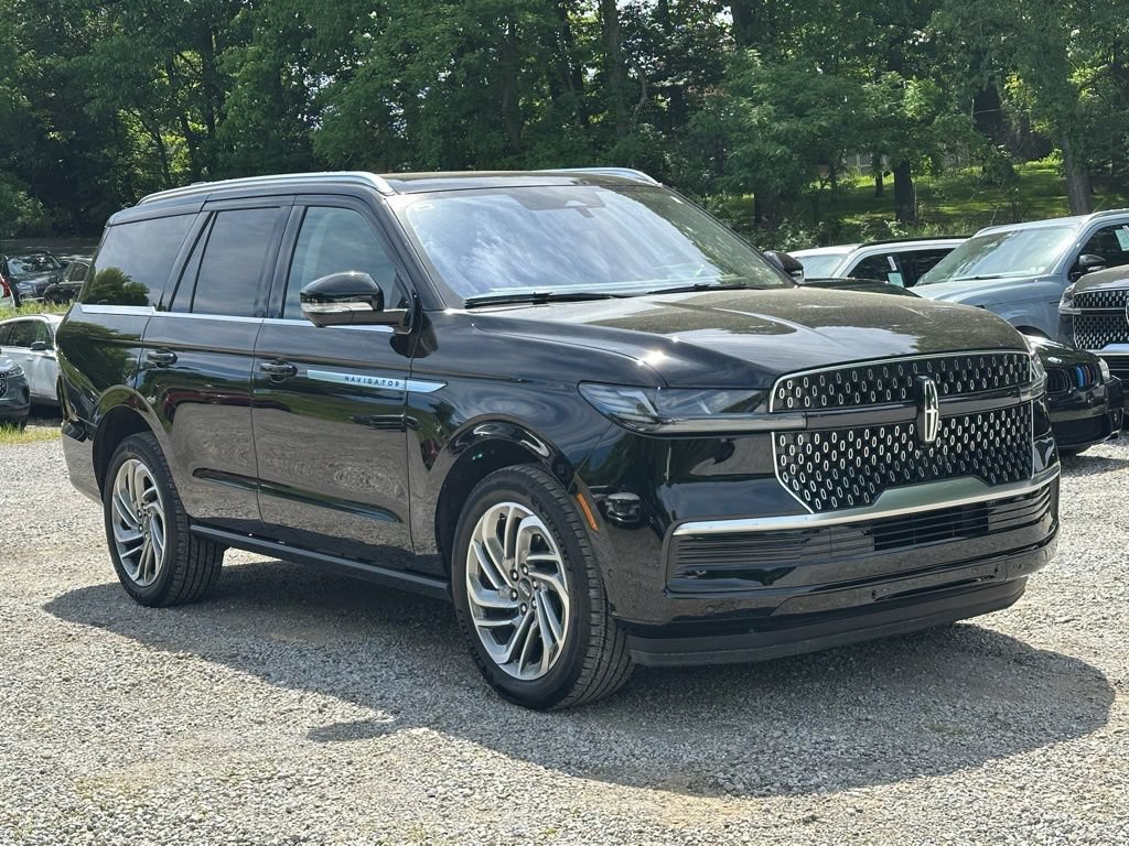 New 2025 Lincoln Navigator Reserve AWD/4WD image 29