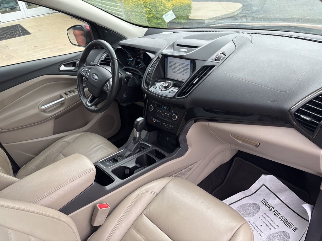 Used 2017 Ford Escape Titanium FWD image 14