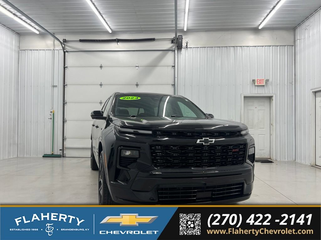 Used 2024 Chevrolet Traverse RS w/ LPO, Floor Liner Package