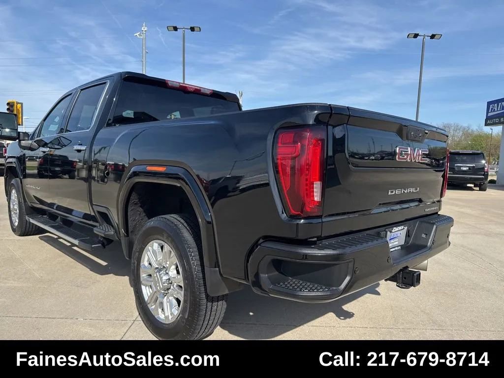 Used 2023 GMC Sierra 3500 Denali w/ Technology Package image 17