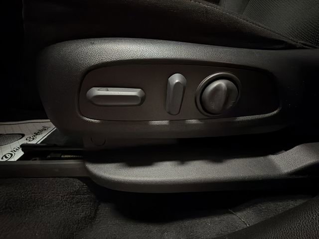 Certified 2023 Chevrolet Traverse LT image 12