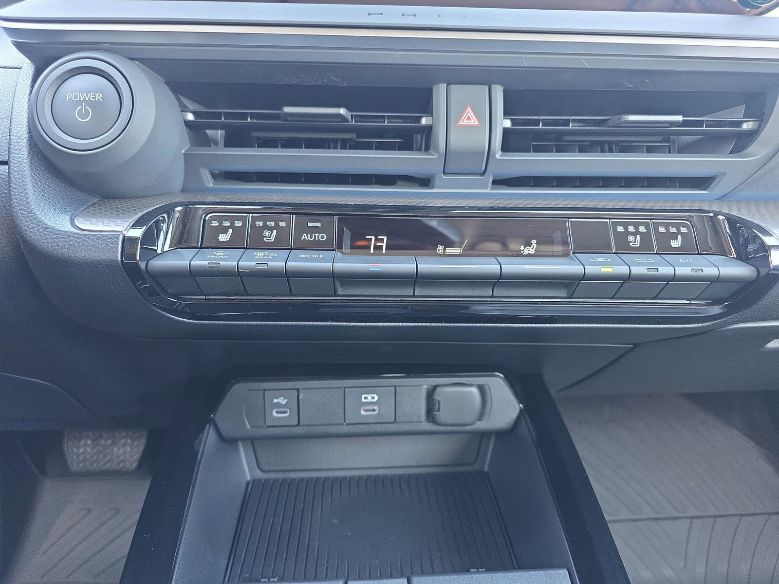 Used 2024 Toyota Prius Limited image 24