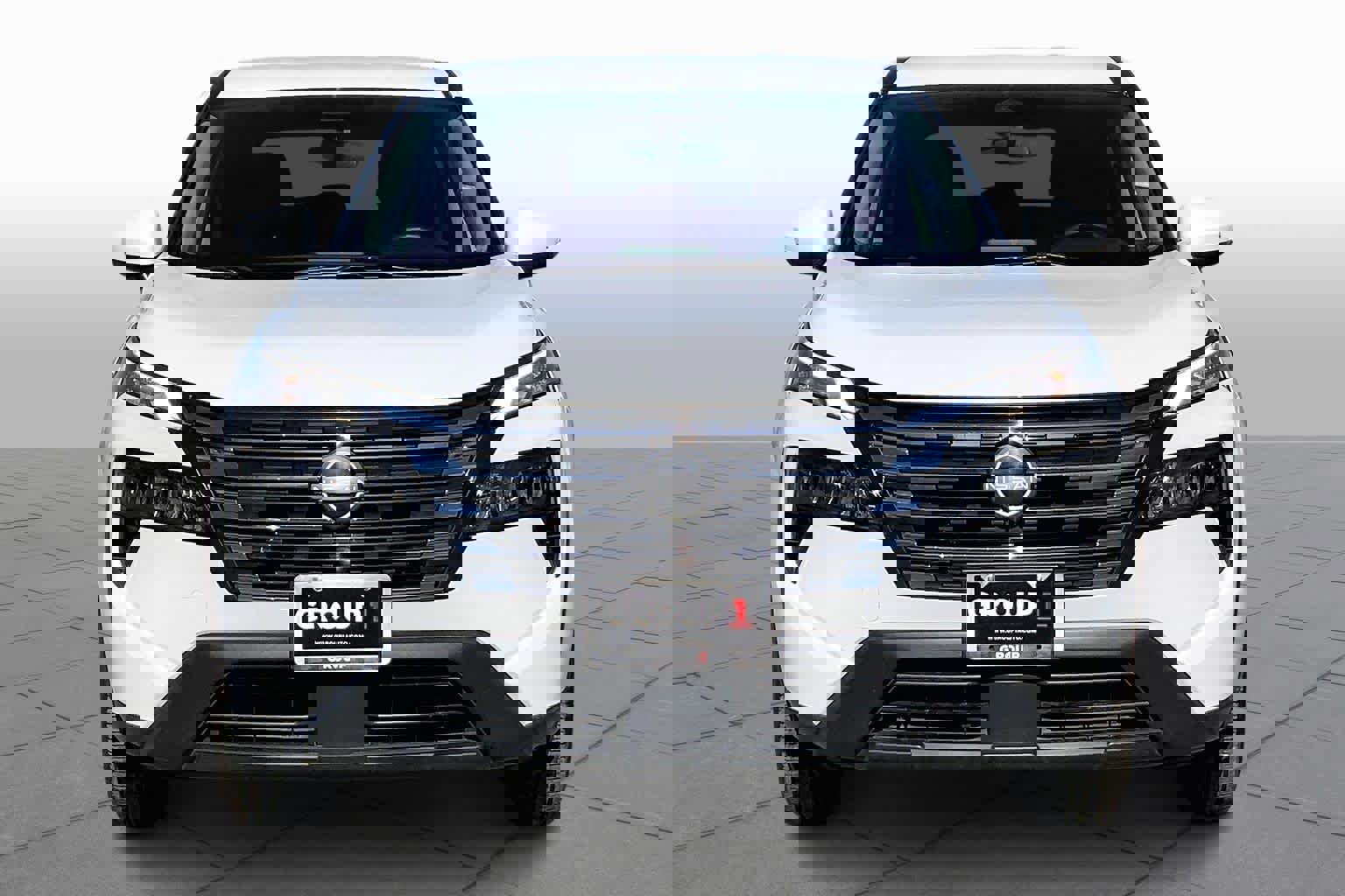 Used 2024 Nissan Rogue SV image 4