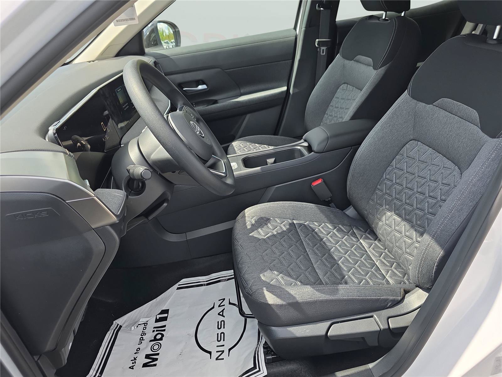 New 2026 Nissan Kicks SV w/ SV Premium Package FWD image 11