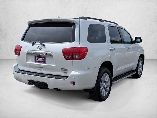 Used 2014 Toyota Sequoia Platinum AWD/4WD image 5