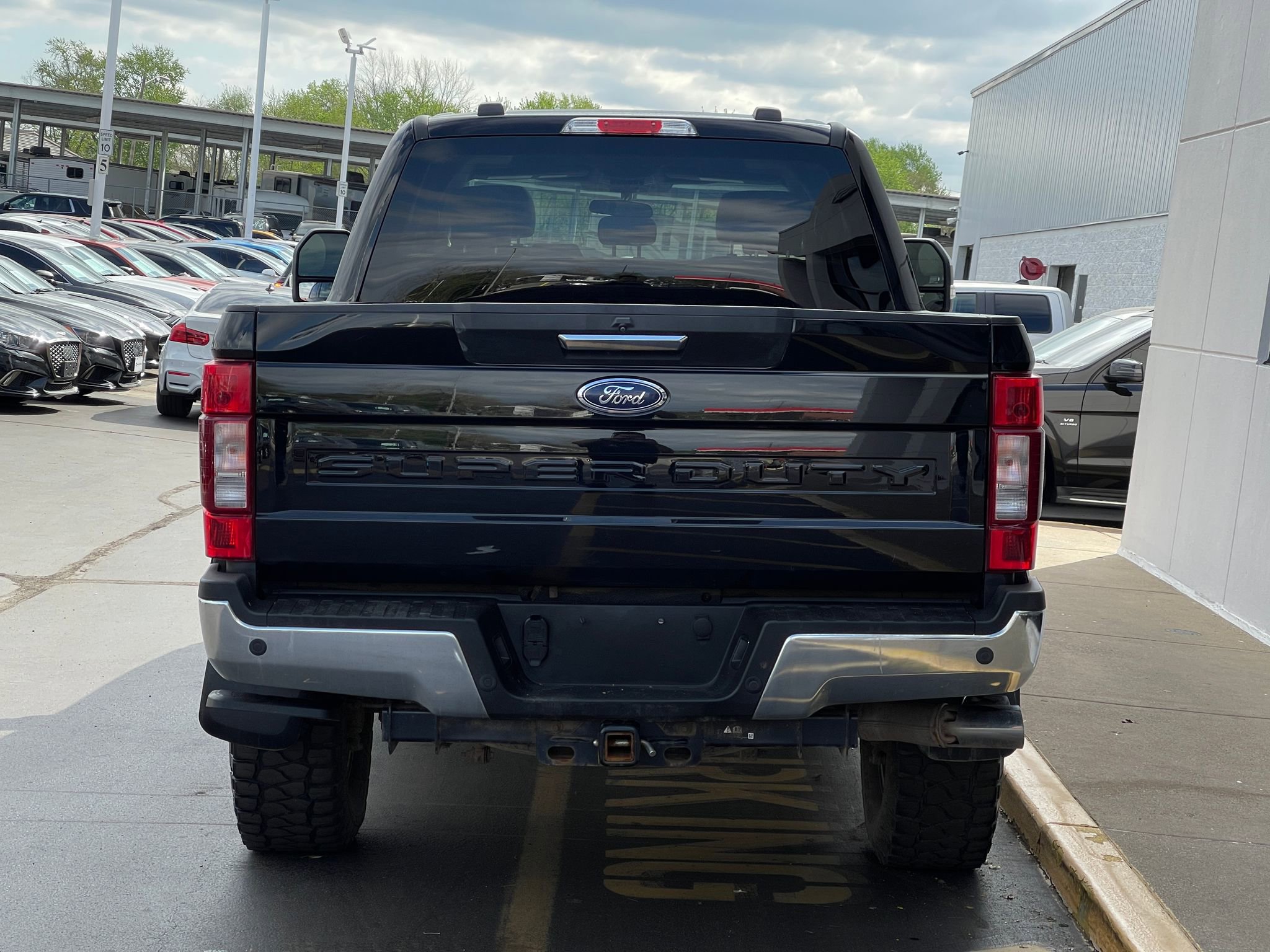 Used 2022 Ford F250 XLT w/ XLT Premium Package image 4