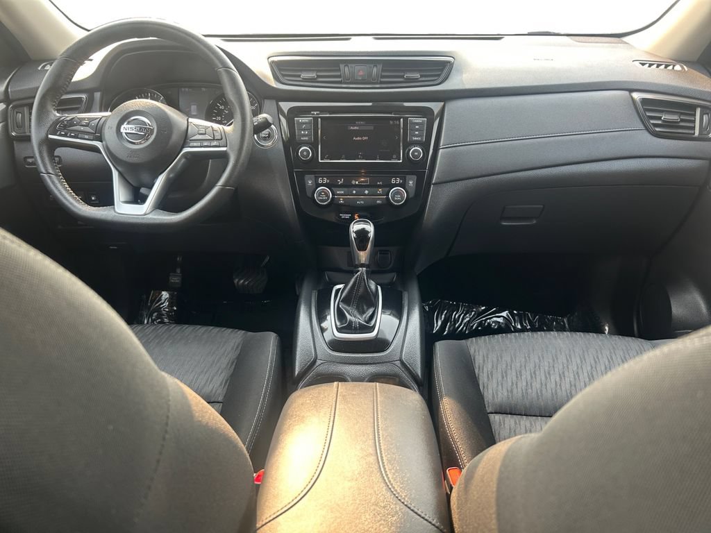 Used 2019 Nissan Rogue SV AWD/4WD image 11