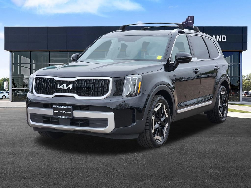 Certified 2023 Kia Telluride EX w/ EX Captain's Chair Package AWD/4WD image 5
