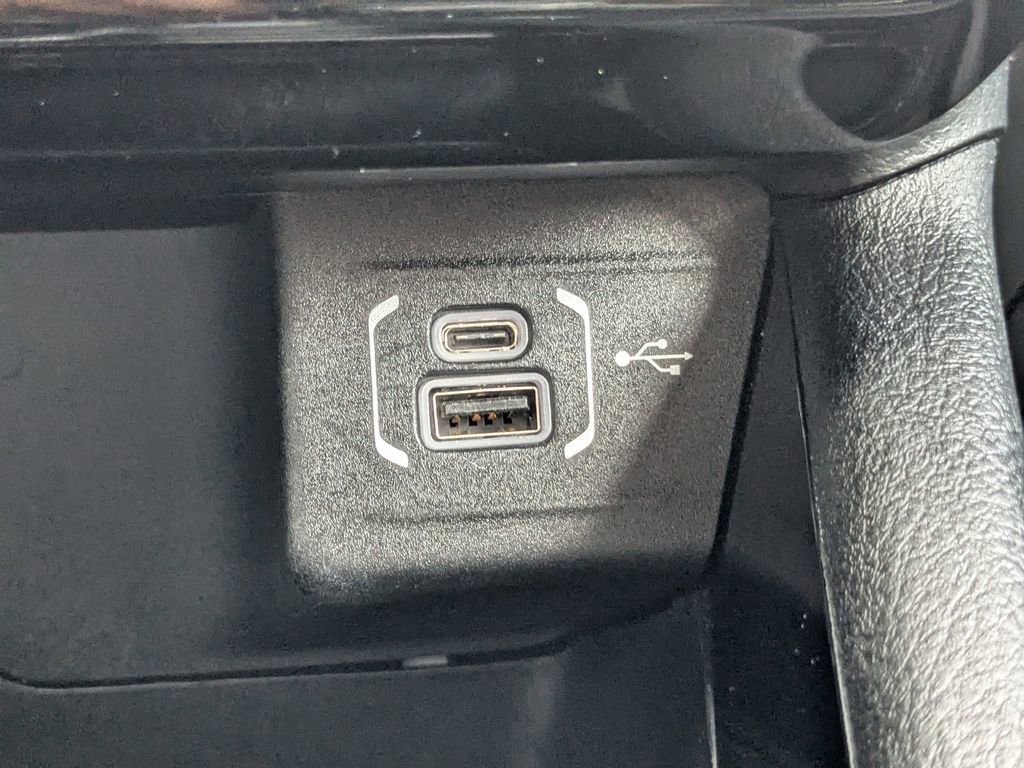 Used 2024 Jeep Compass Trailhawk image 22