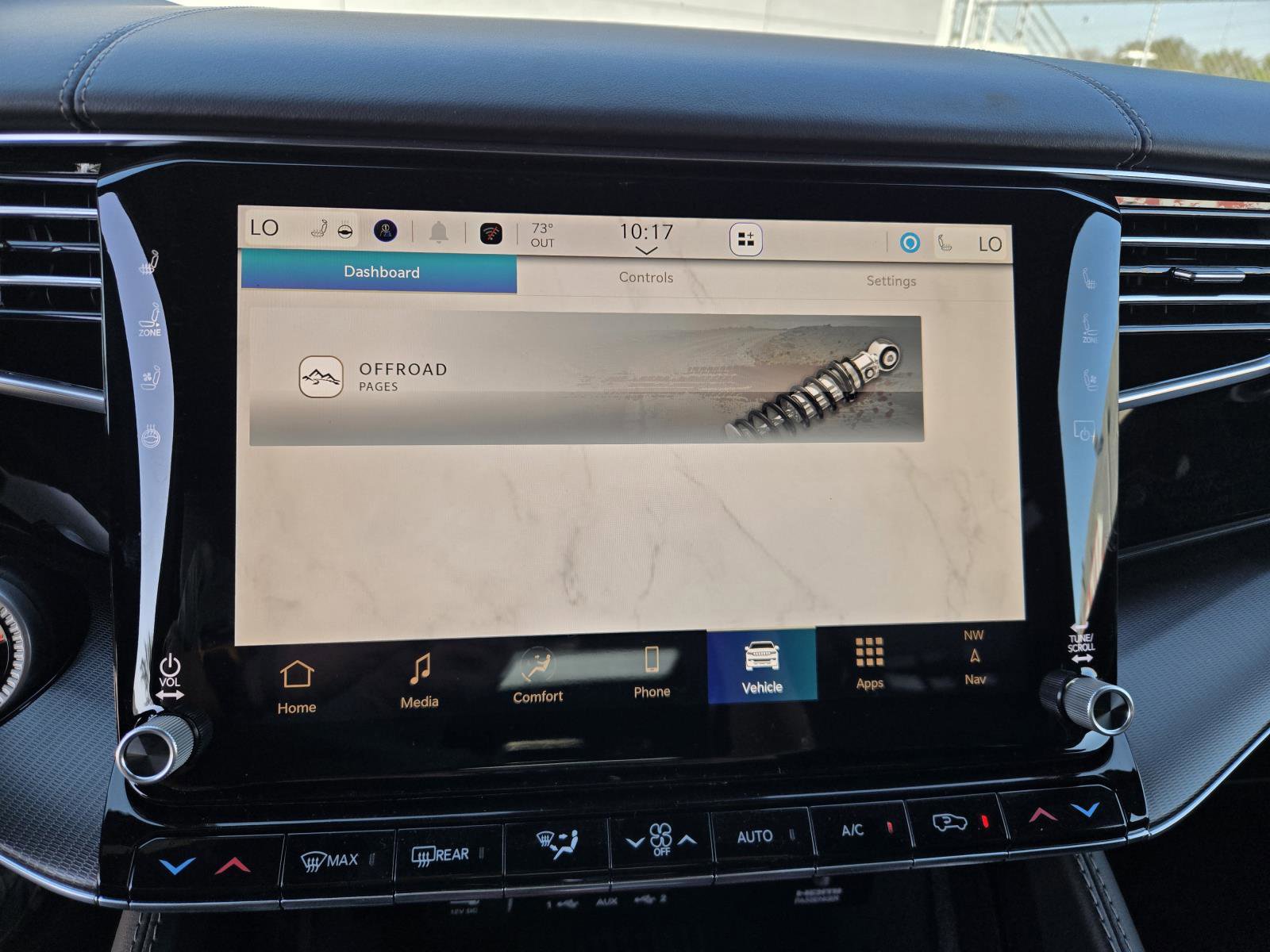 New 2026 Jeep Grand Wagoneer Summit w/ Premium Group III image 11