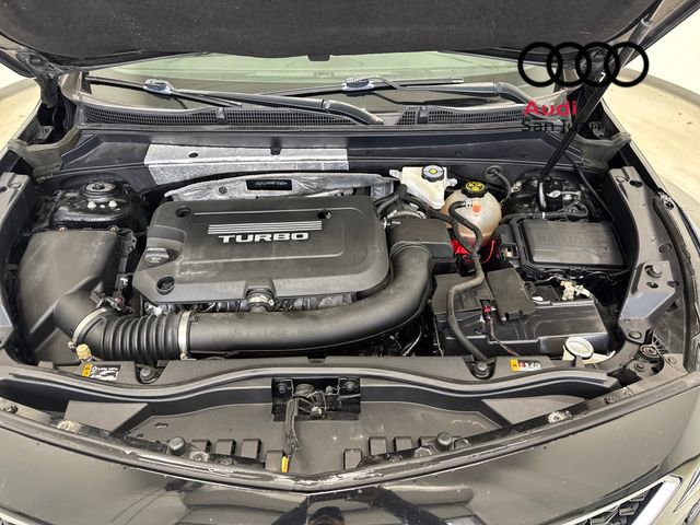 Used 2019 Cadillac XT4 Sport w/ Driver Awareness Package image 4