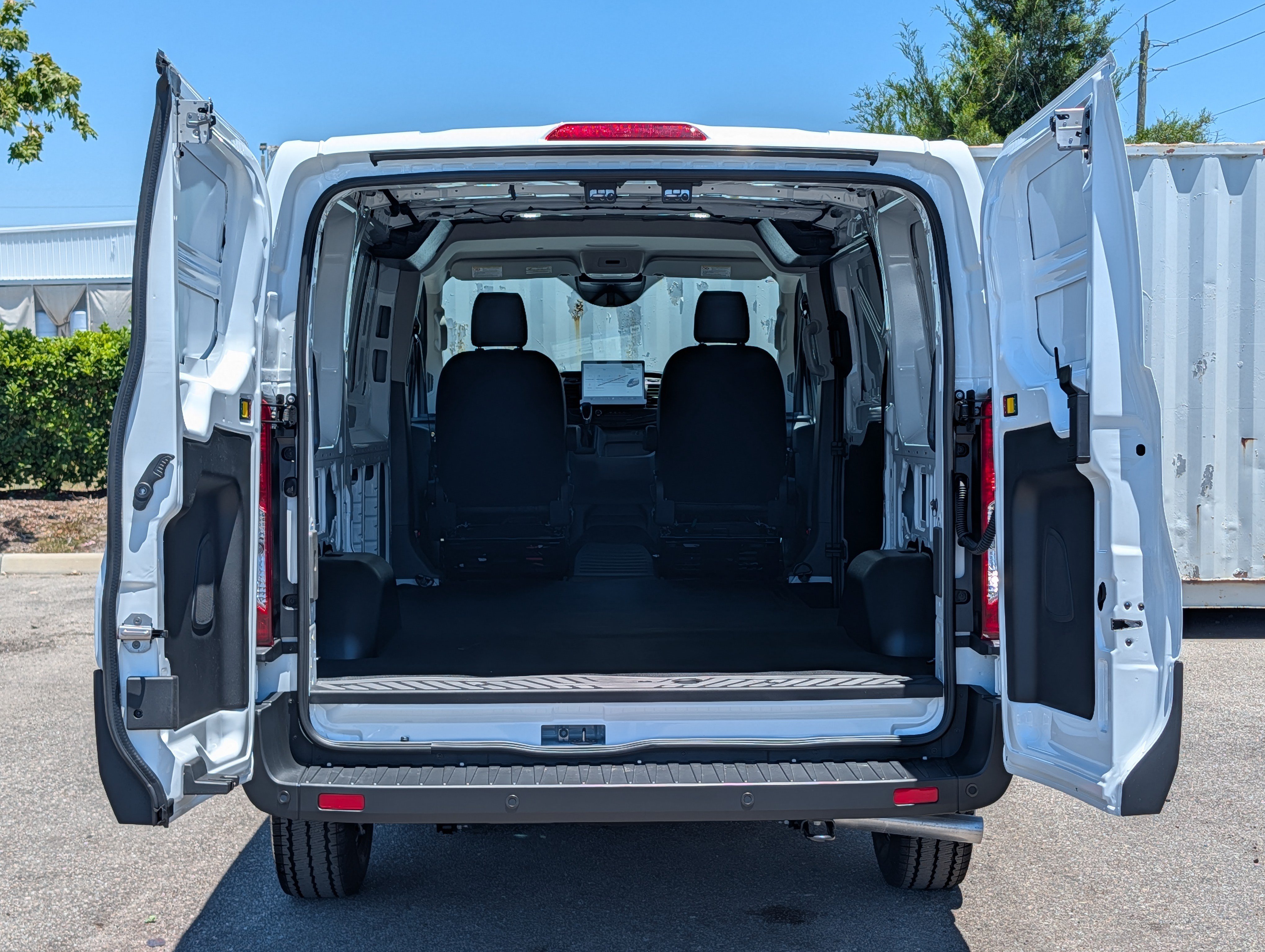New 2026 Ford Transit 250 Low Roof RWD image 14