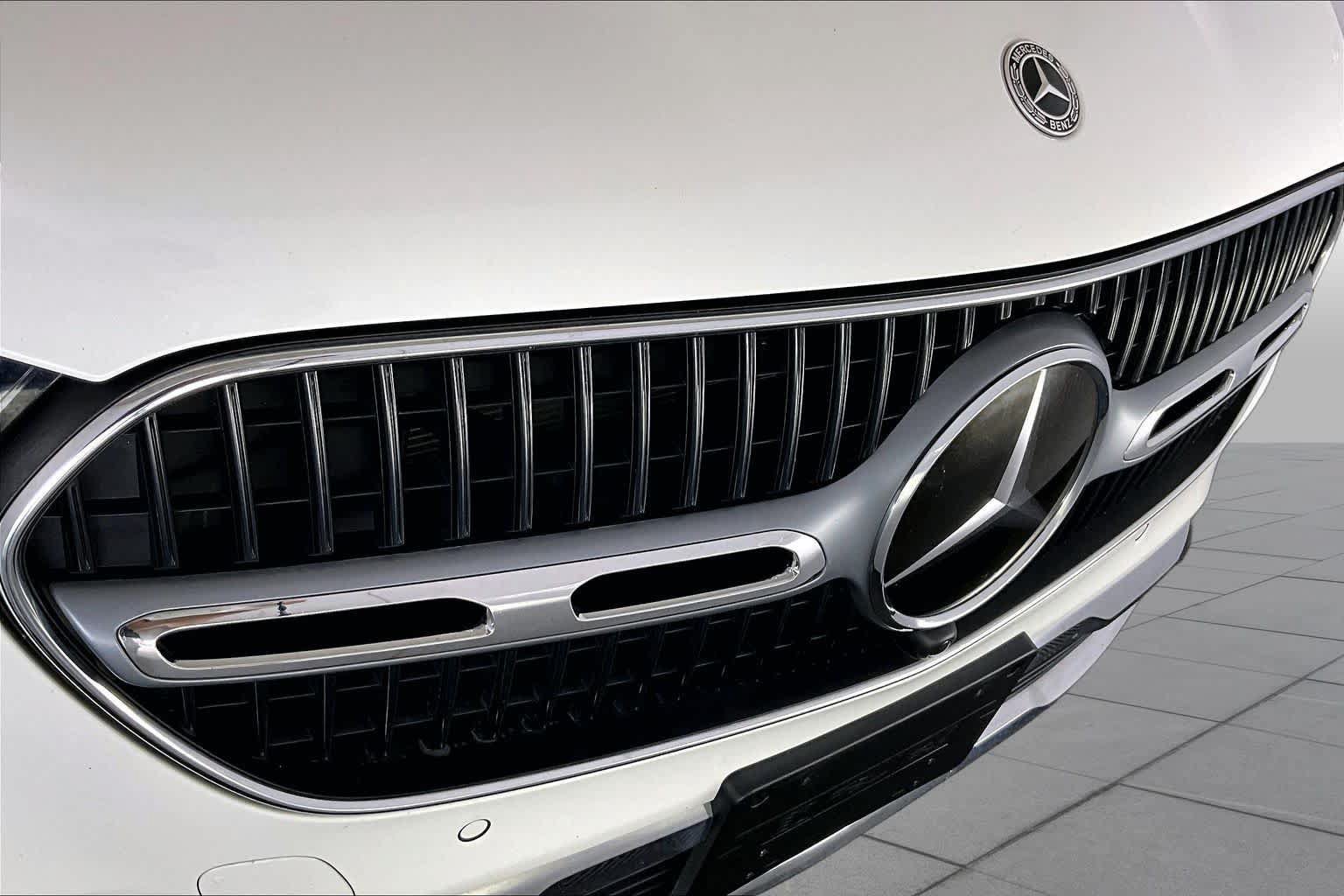 Certified 2024 Mercedes-Benz GLC 300 4MATIC image 29