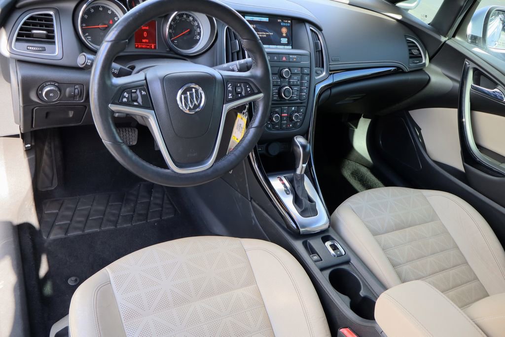 Used 2017 Buick Cascada Premium image 10