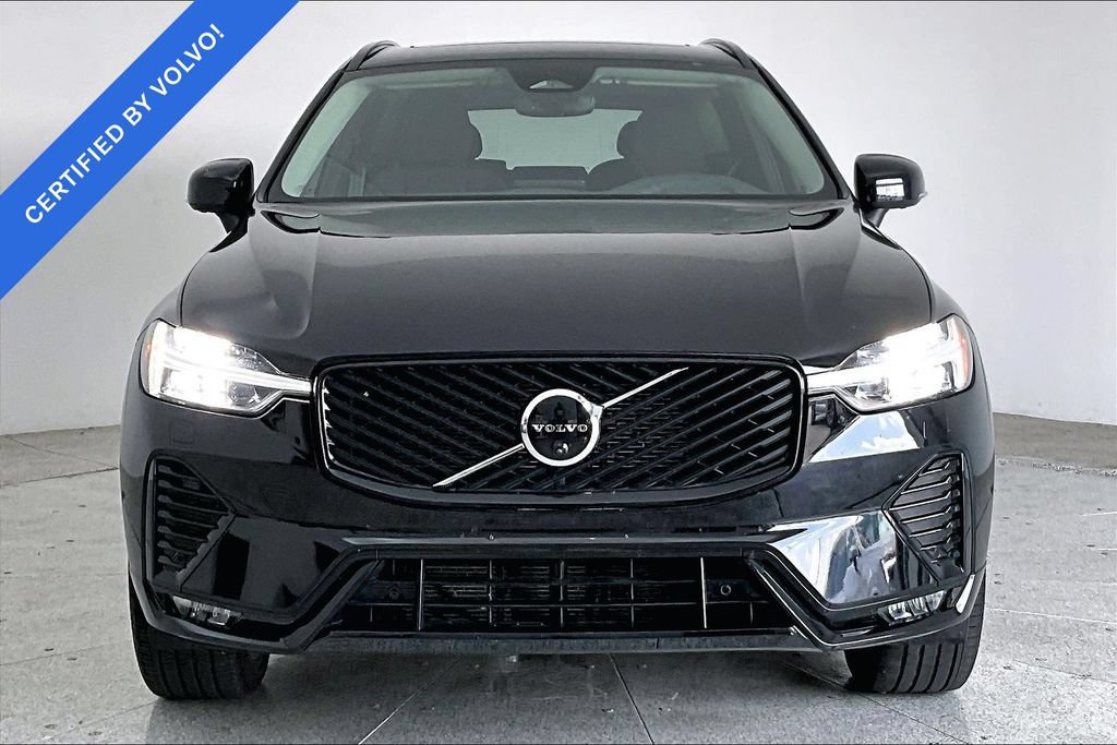 Used 2026 Volvo XC60 B5 Plus AWD/4WD image 3