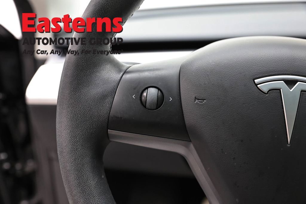 Used 2023 Tesla Model 3 Standard Range RWD image 15