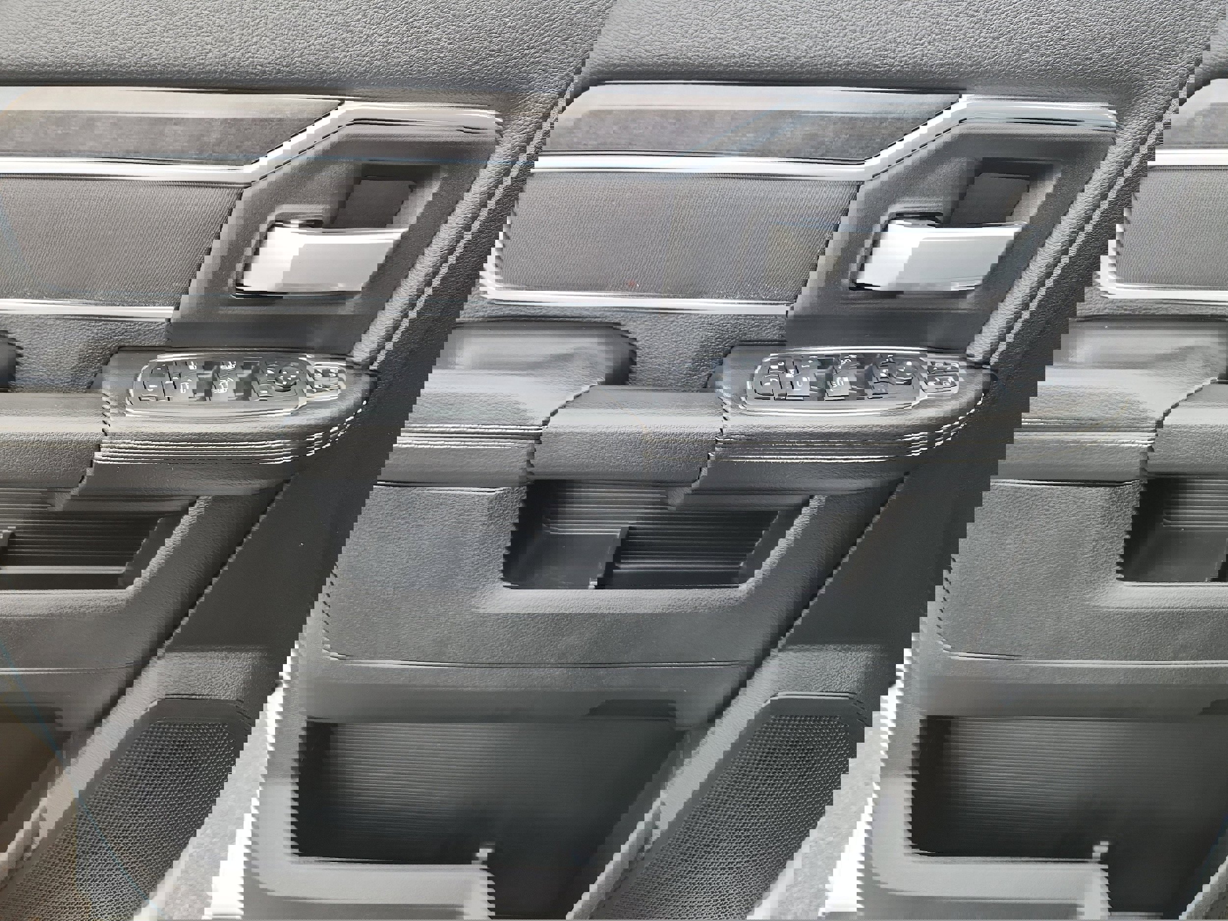 Used 2024 RAM 2500 Big Horn image 8