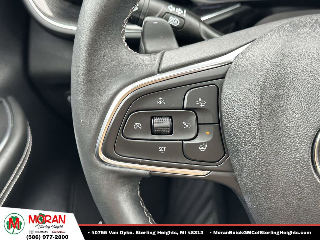 Certified 2022 Buick Envision Essence w/ Technology Package I FWD image 25