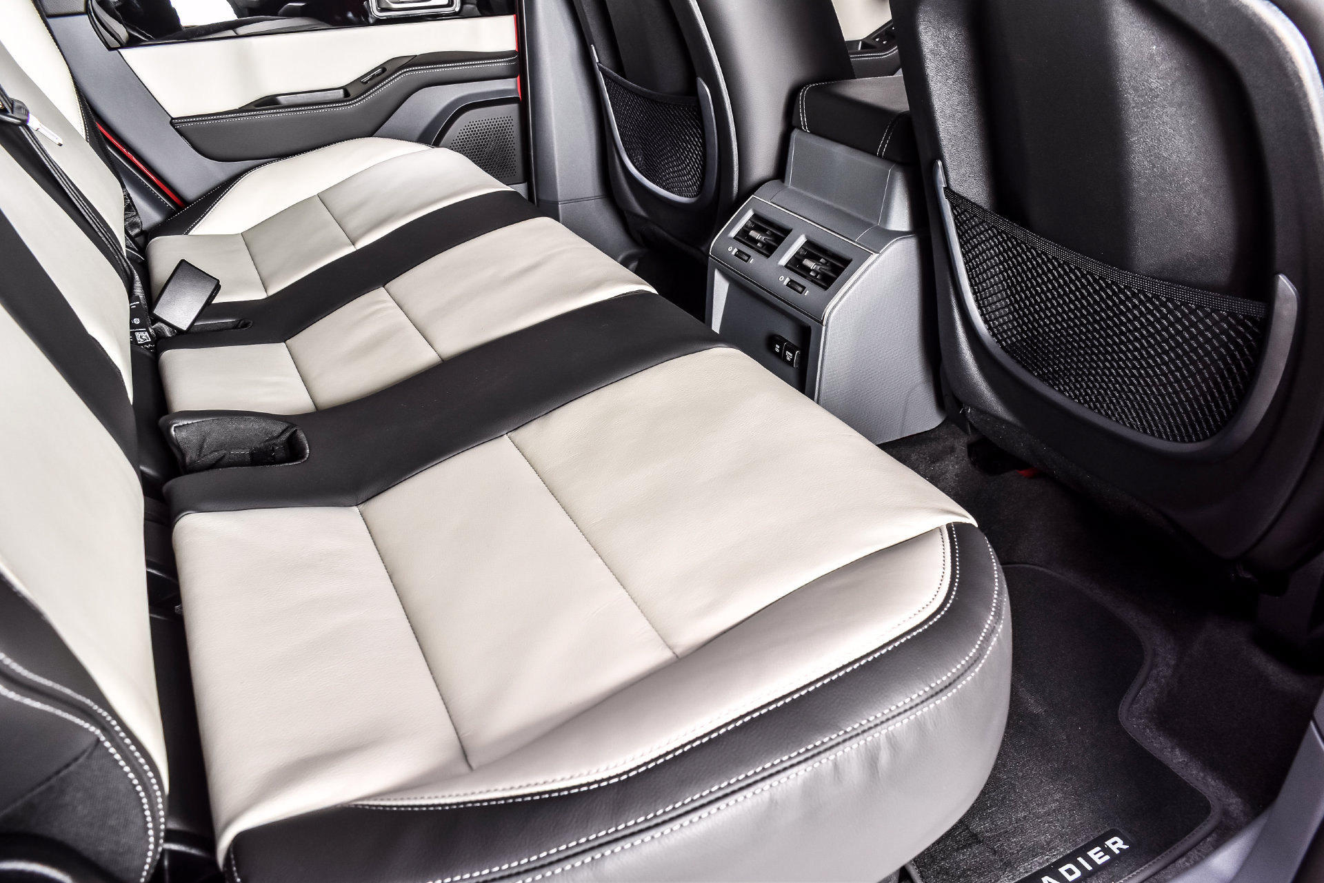 New 2026 INEOS Grenadier Station Wagon AWD/4WD image 17