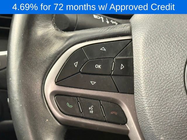 Used 2019 Jeep Cherokee Latitude Plus w/ Comfort/Convenience Group image 18