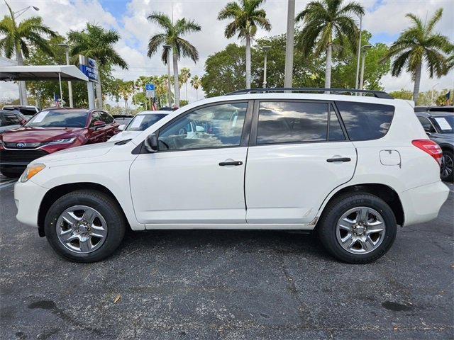 Used 2012 Toyota RAV4 FWD image 2