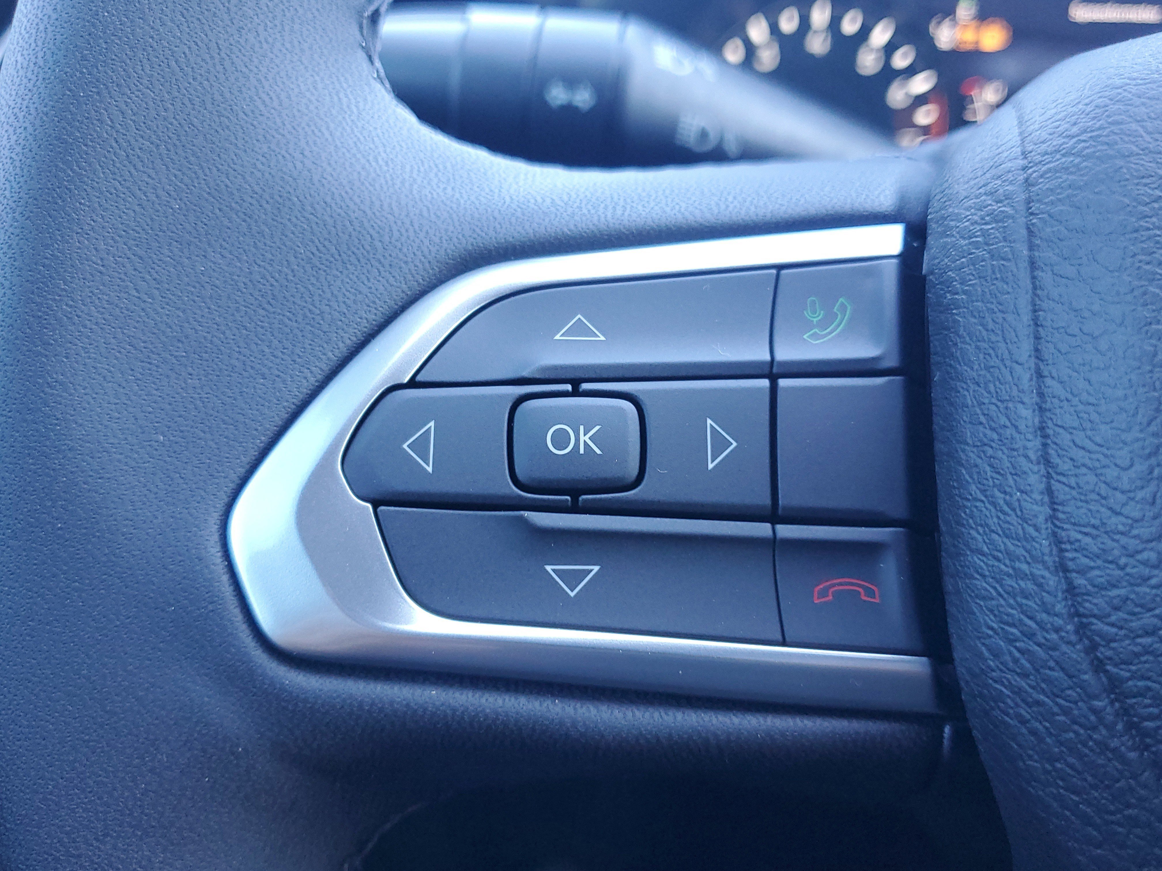 New 2026 Jeep Compass Latitude image 13