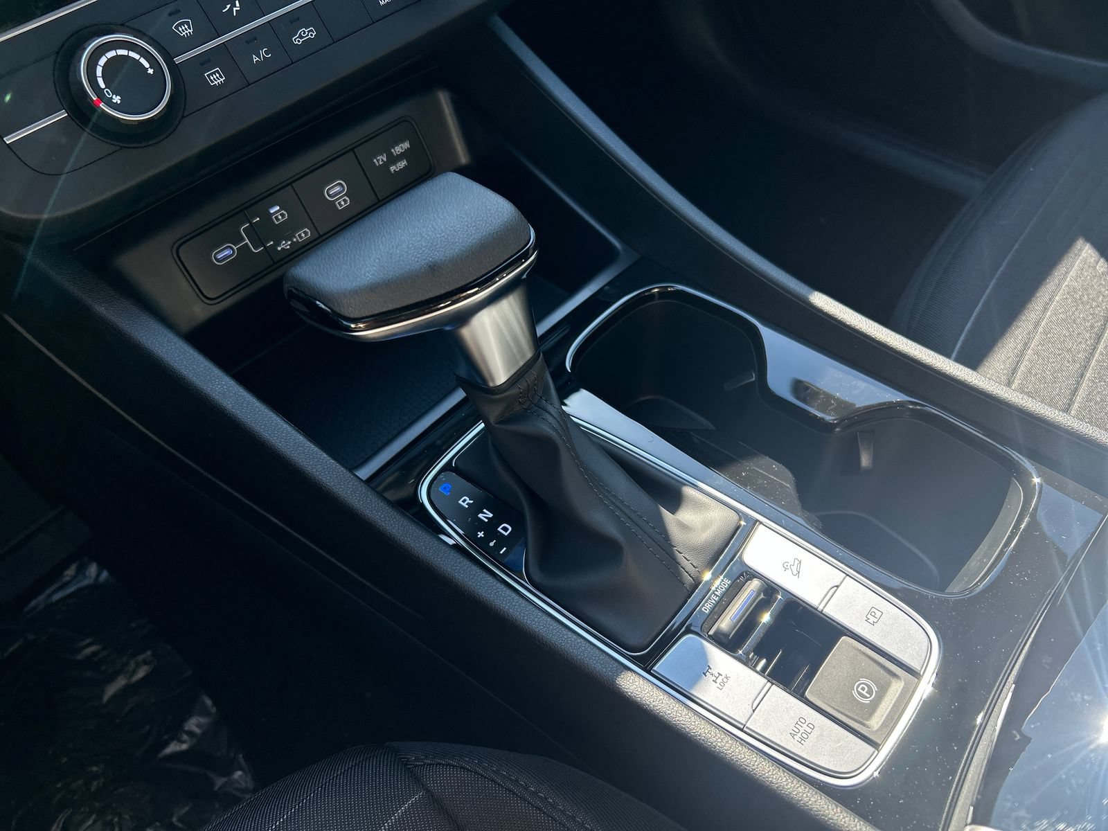 New 2026 Hyundai Santa Cruz SE AWD/4WD image 14