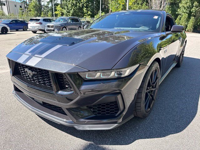 Used 2024 Ford Mustang GT Premium w/ GT Performance Package RWD image 9