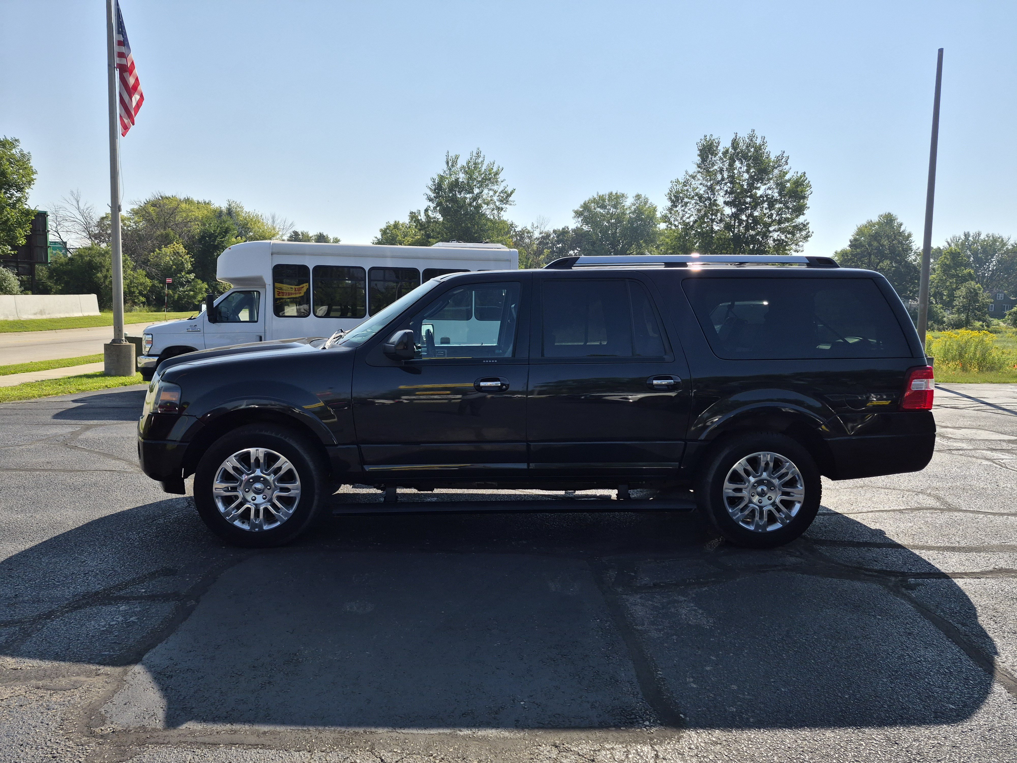 Used 2011 Ford Expedition EL Limited w/ 301A Rapid Spec Order Code AWD/4WD image 5