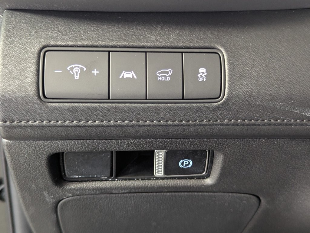 Certified 2023 Hyundai Santa Fe Limited AWD/4WD image 14