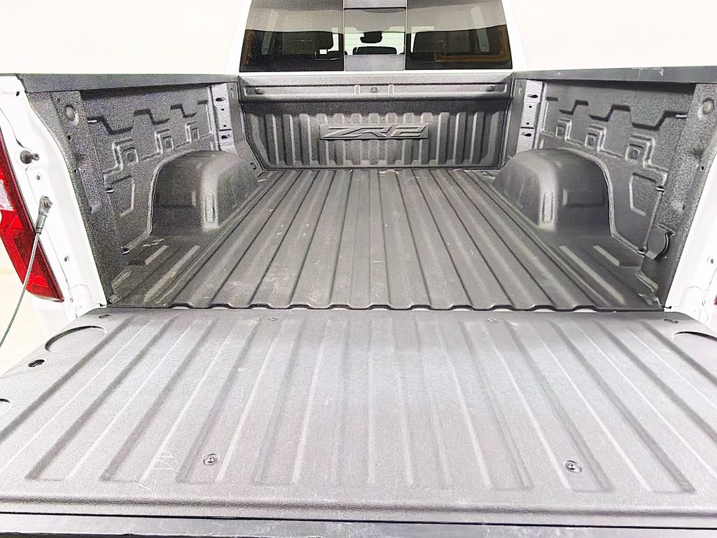 Used 2023 Chevrolet Silverado 1500 ZR2 w/ Technology Package AWD/4WD image 23