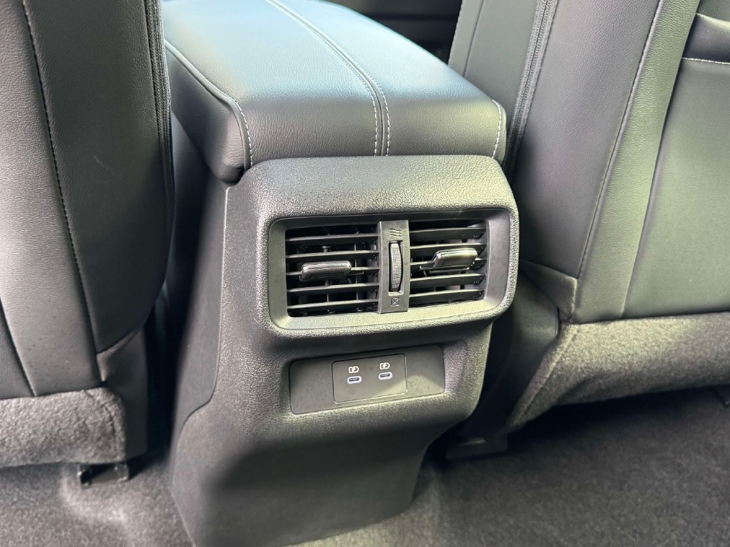 Used 2025 Nissan Murano SL AWD/4WD image 14
