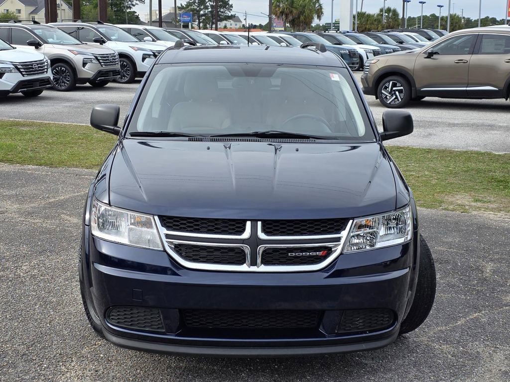 Used 2018 Dodge Journey SE image 3