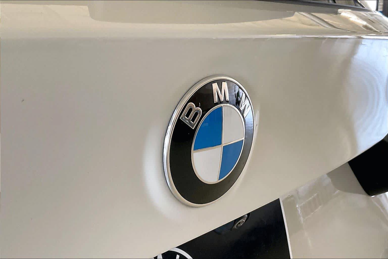 Used 2024 BMW X3 sDrive30i w/ Premium Package RWD image 30