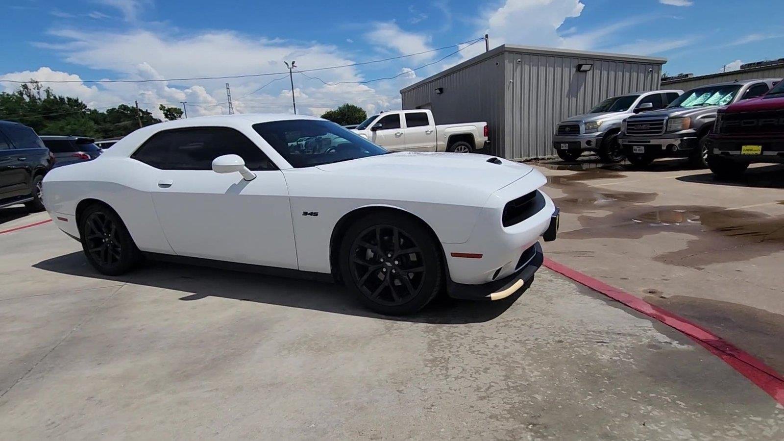 Used 2023 Dodge Challenger R/T w/ Blacktop Package RWD image 2