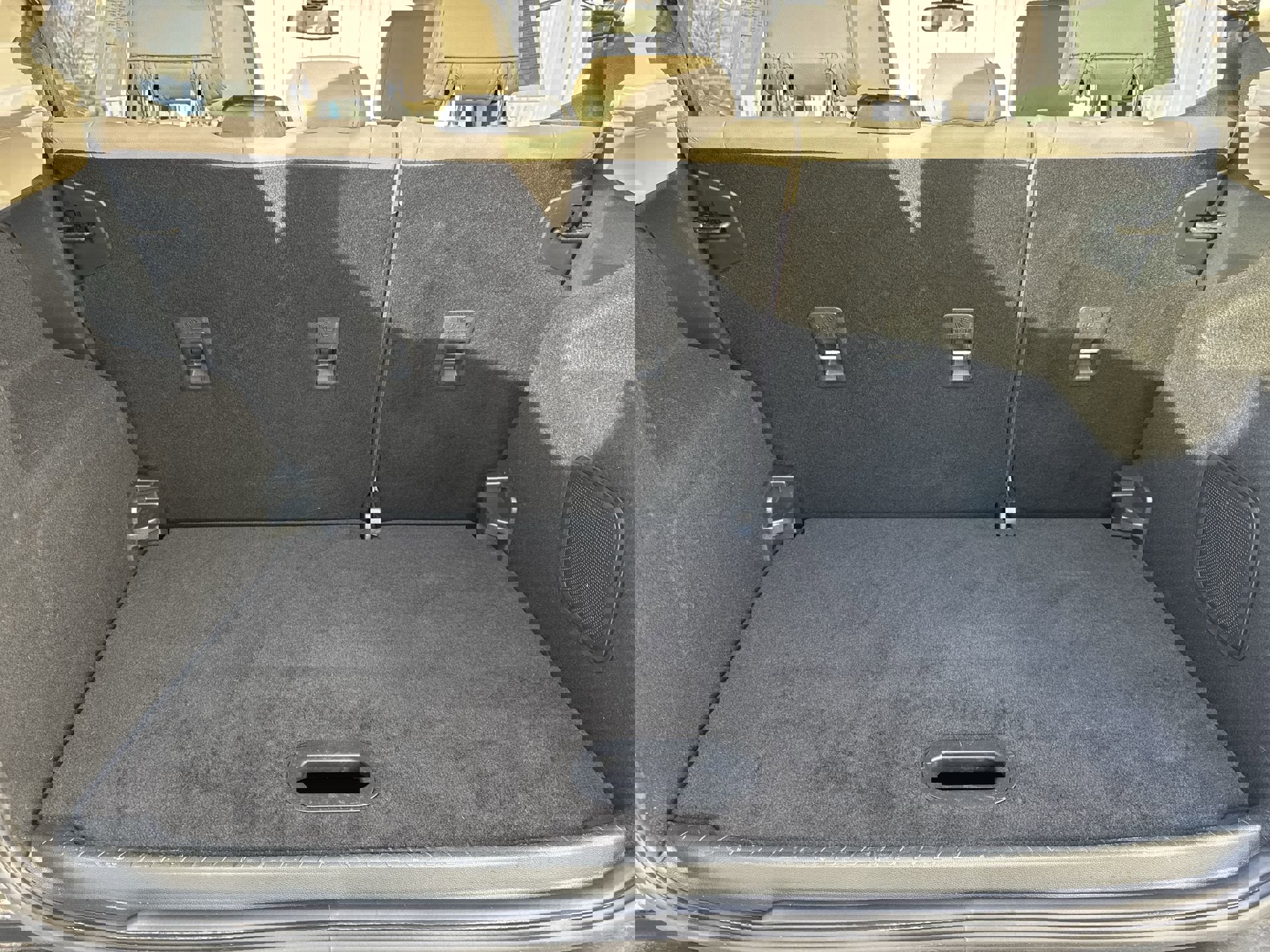 Used 2021 Ford EcoSport Titanium image 25