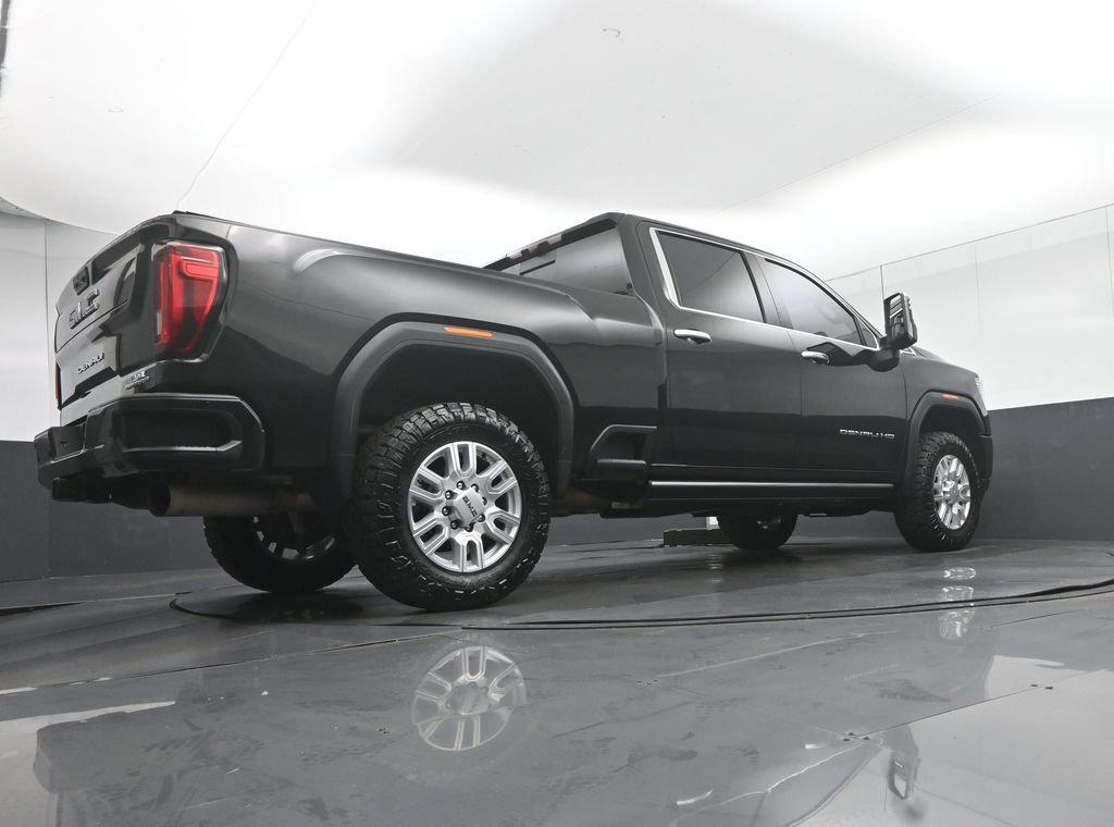 Used 2023 GMC Sierra 2500 Denali w/ Denali Black Diamond Edition AWD/4WD image 75