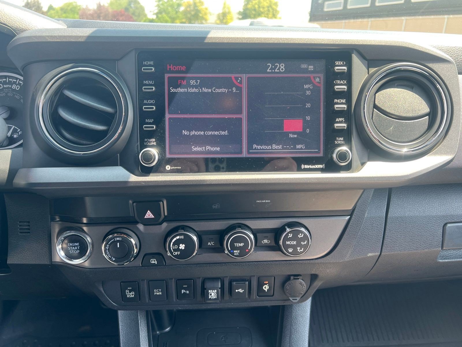 Used 2020 Toyota Tacoma 4x4 Double Cab image 19