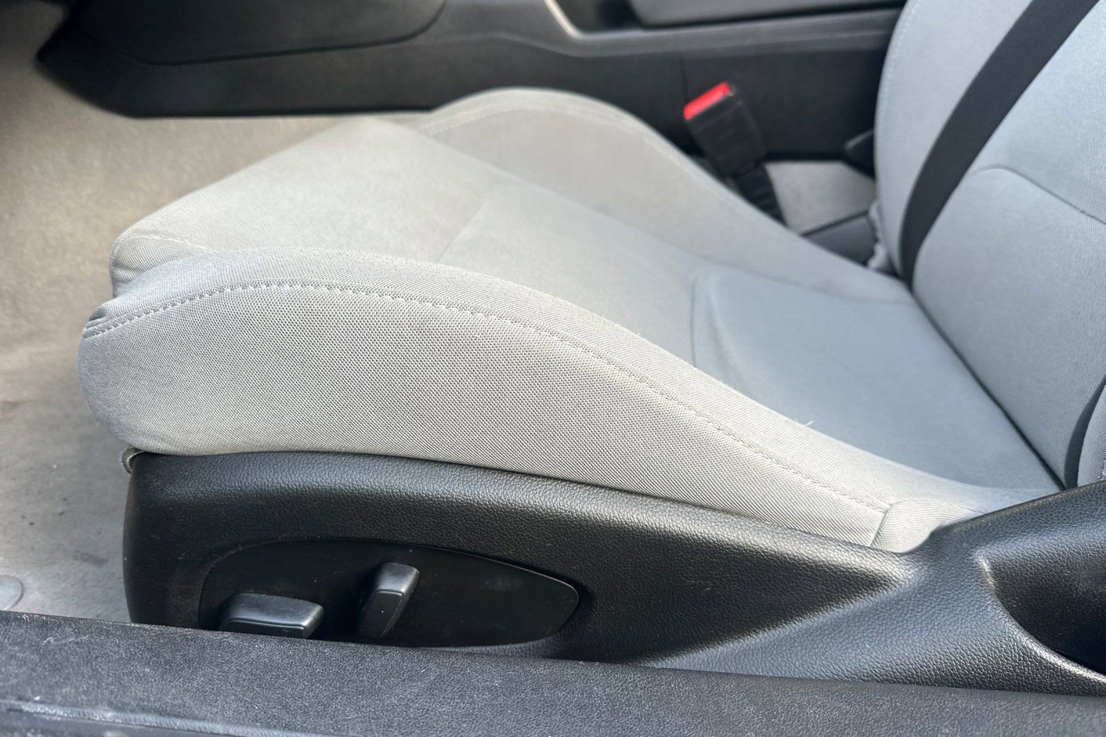 Used 2023 Chevrolet Camaro LT image 14