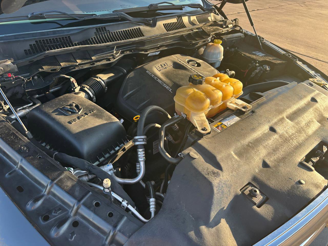 Used 2015 RAM 1500 Laramie Longhorn w/ Convenience Group image 31