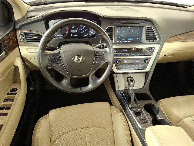 Used 2017 Hyundai Sonata Limited w/ Ultimate Package 04 video 2